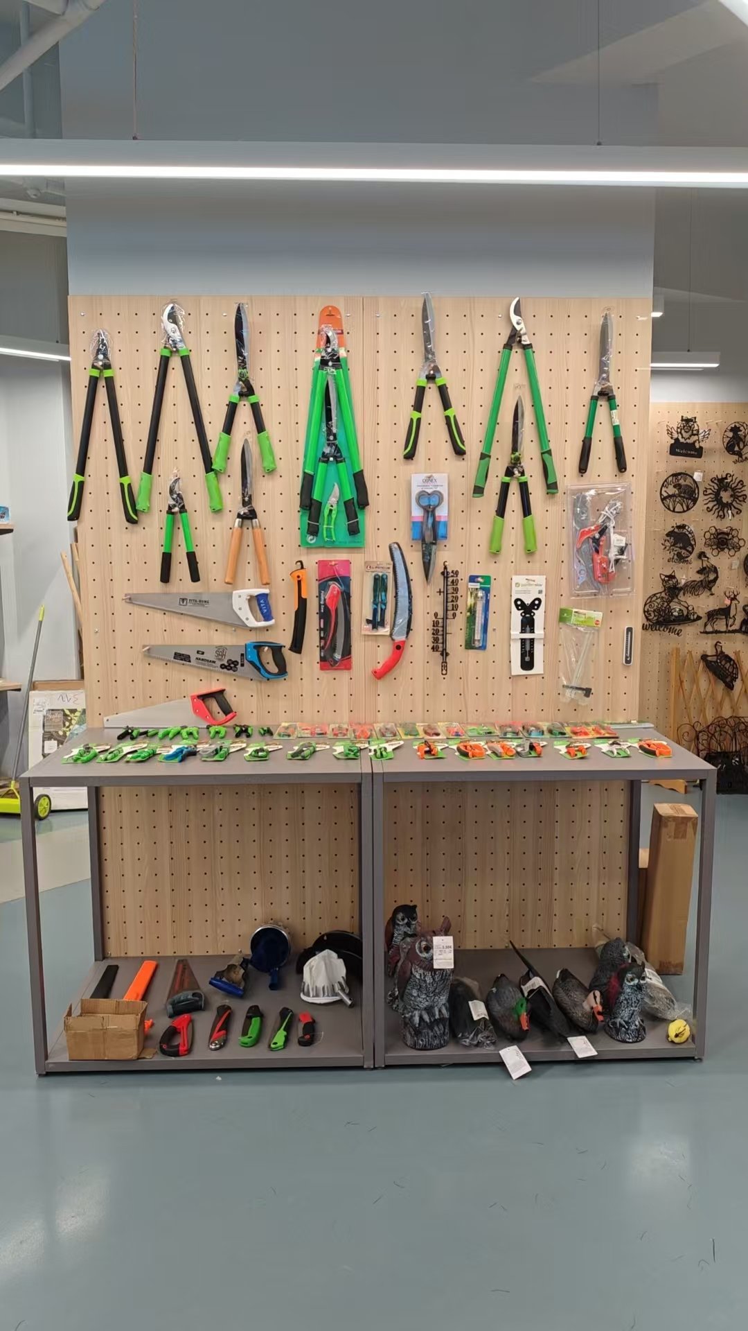 Versatile Gardening Tools Collection - 图片 3